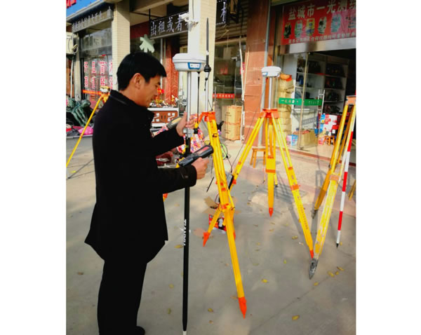 RTK-GPS-现场演示02